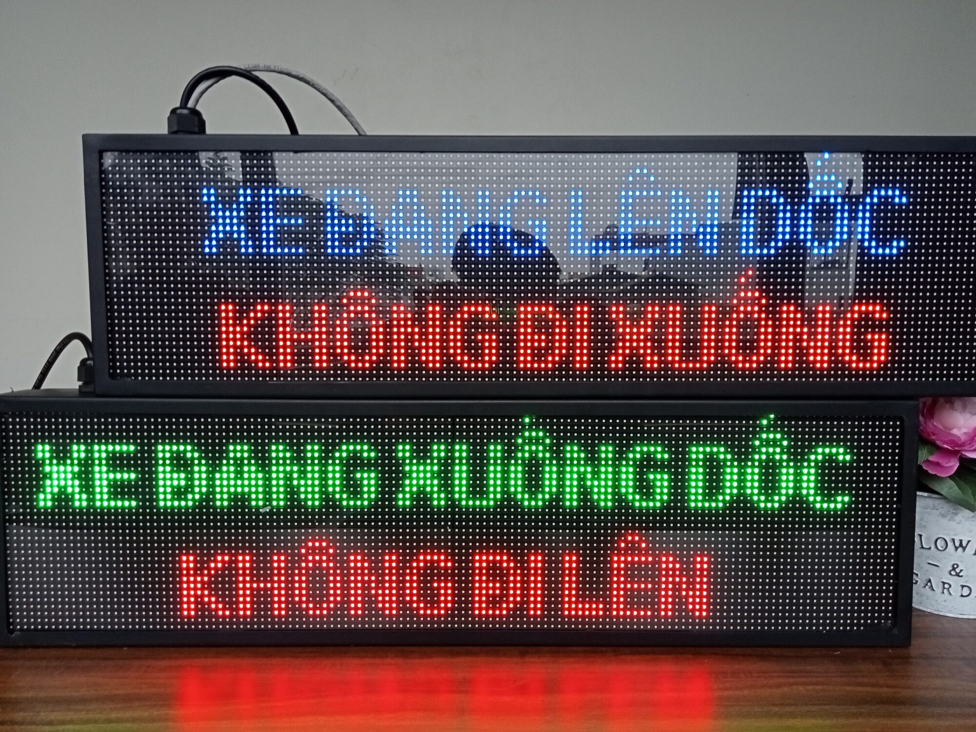 Bảng led lên xuống dốc hầm