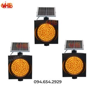 Đèn chớp vàng cảnh báo giao thông