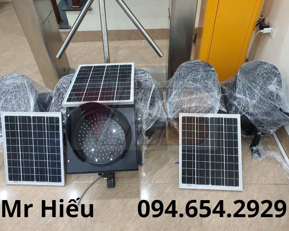 Đèn tín hiệu giao thông chớp vàng NLMT D300 1 Đèn tín hiệu giao thông chớp vàng NLMT D300