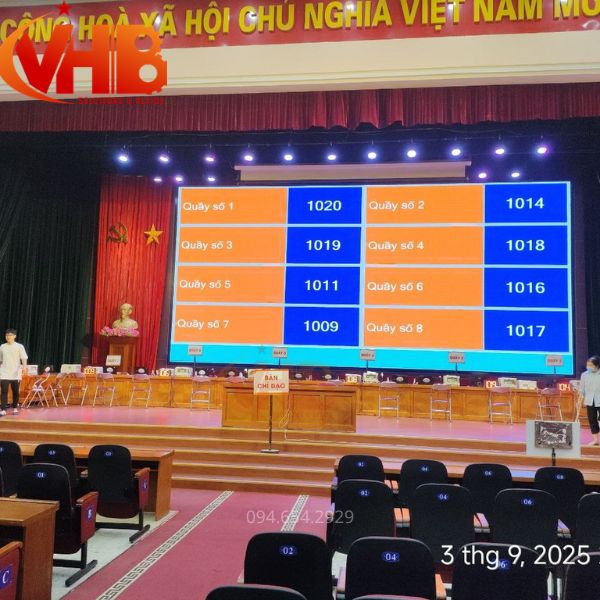 Màn hình hiển thị trung tâm hội nghị